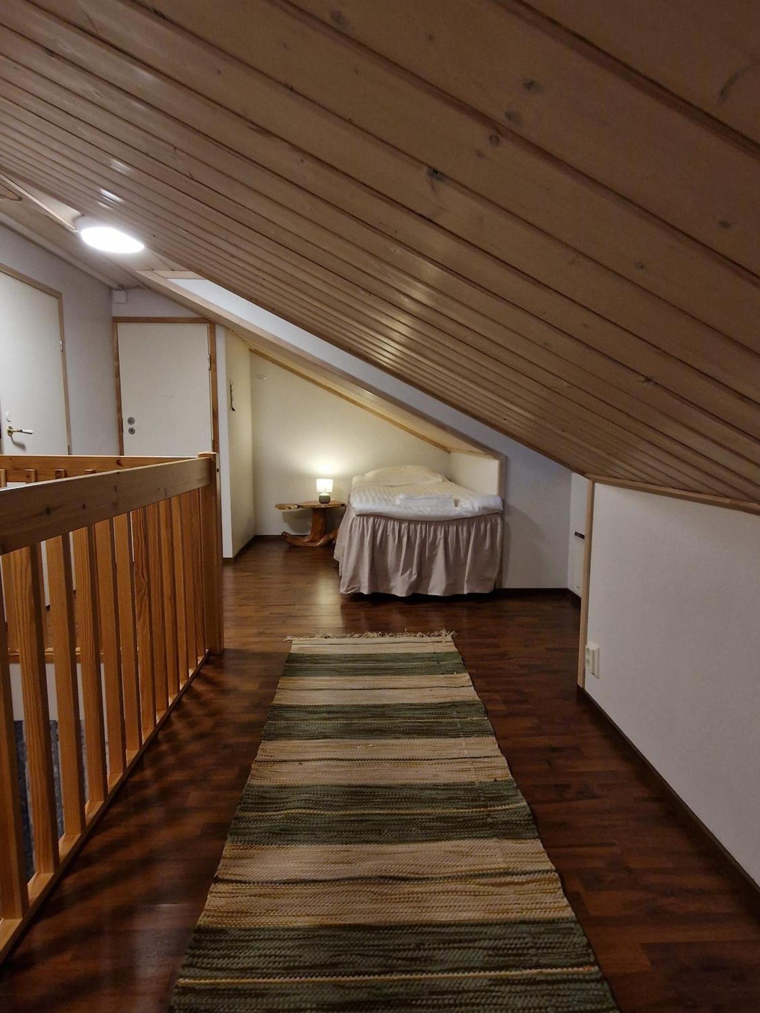 The Sleeping Bear Hotel Inari Room photo